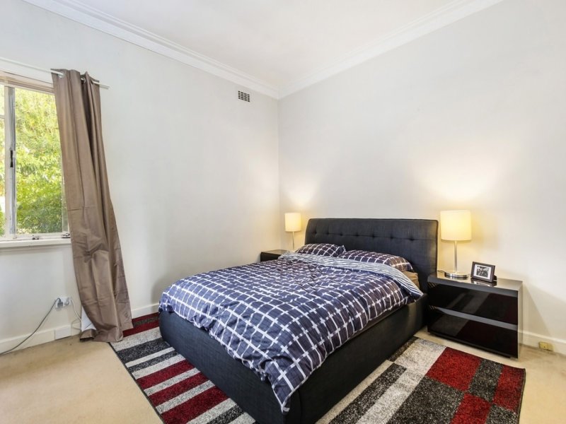 17 Tannock Street, Balwyn North image 6