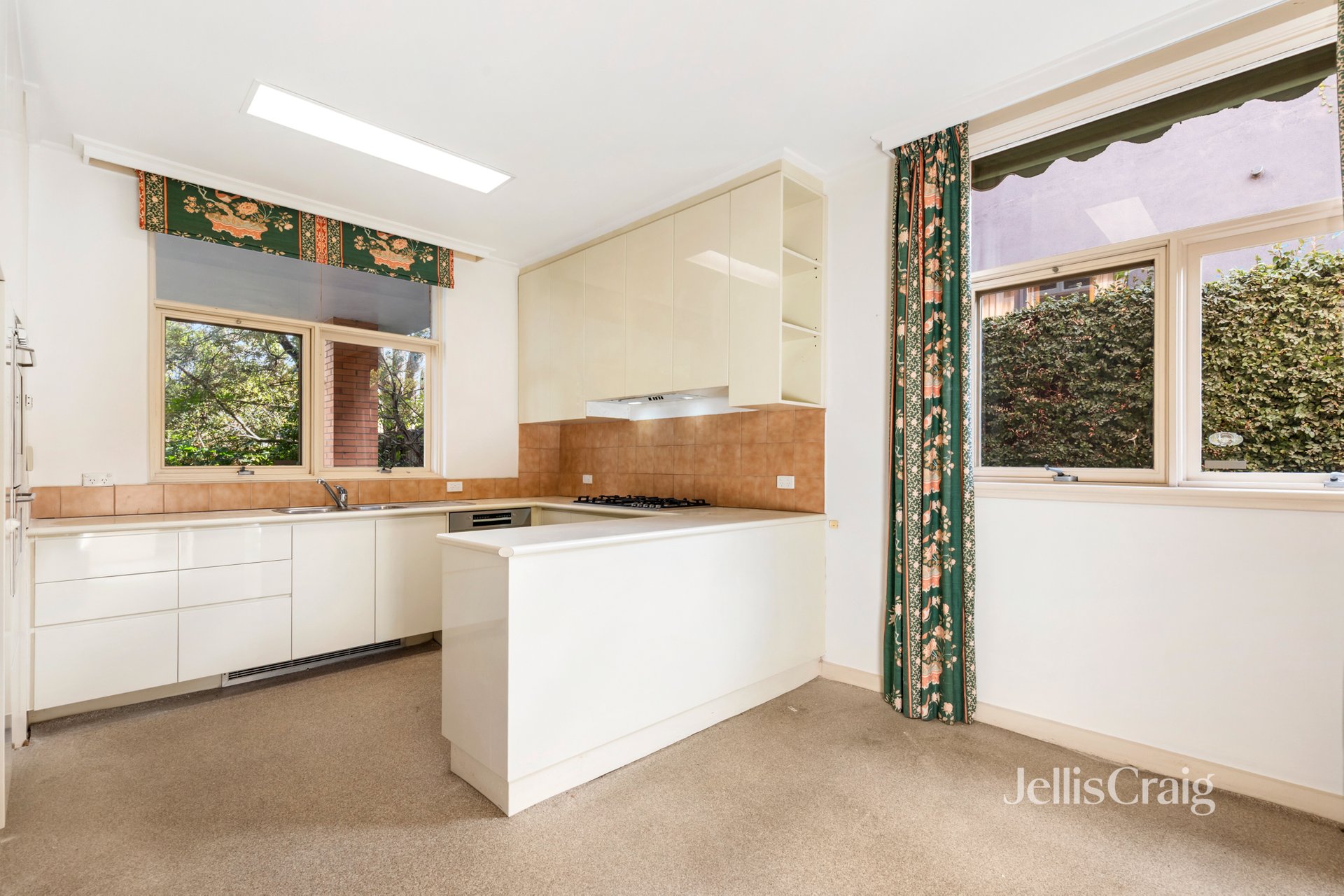 17 Tara Ave, Kew image 5