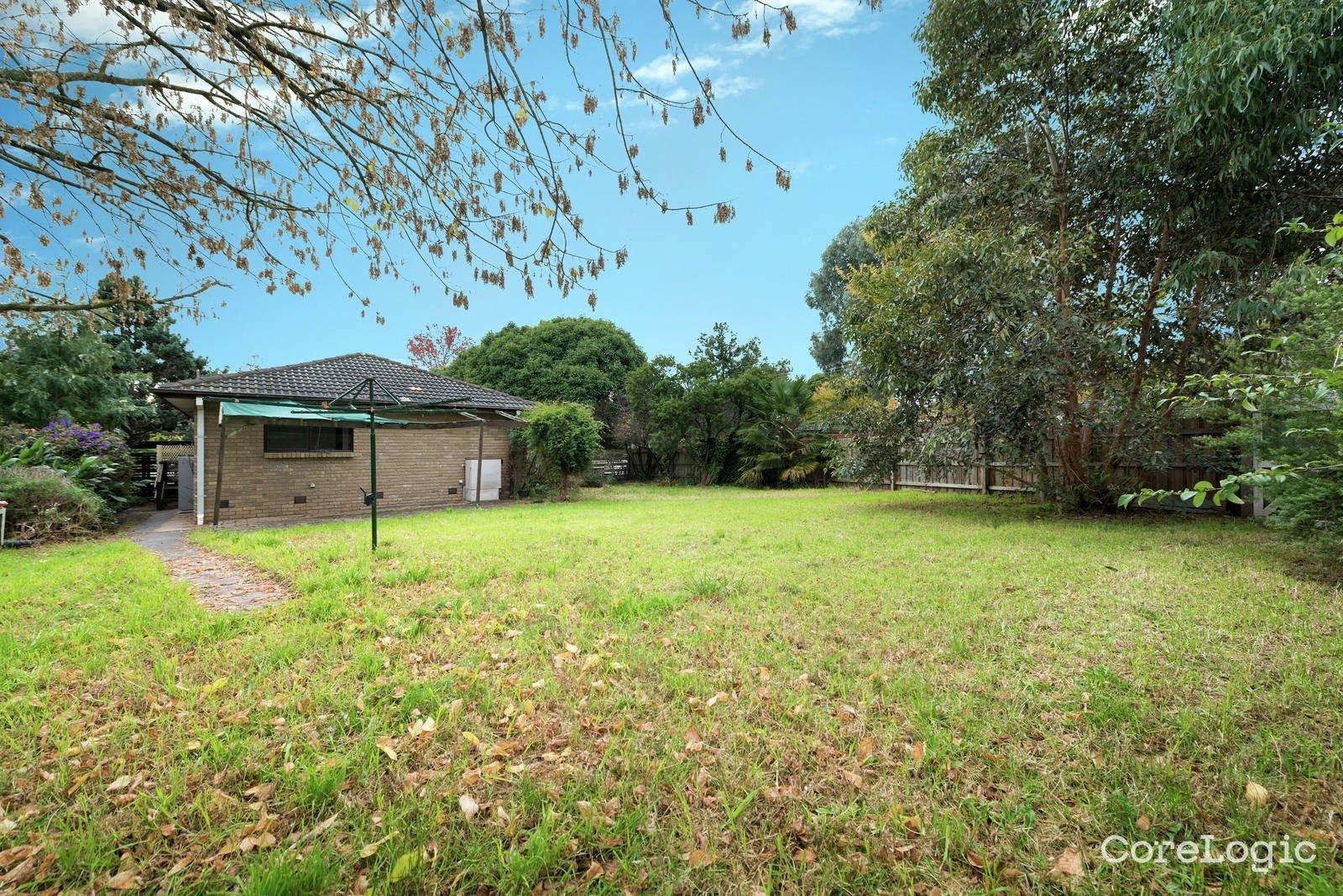 17 Taylors Road, Croydon image 7