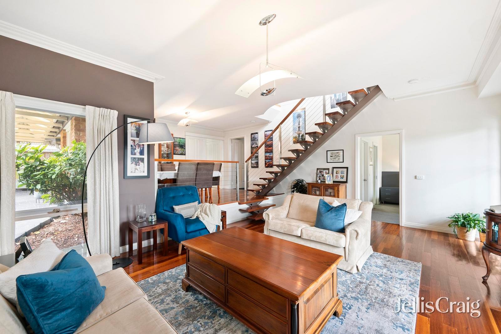 17 The Briars, Mooroolbark image 3