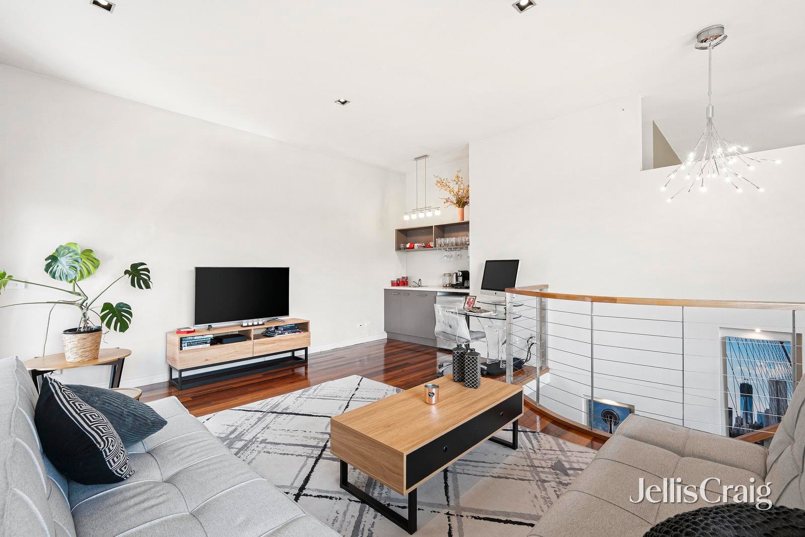 17 The Briars, Mooroolbark image 6