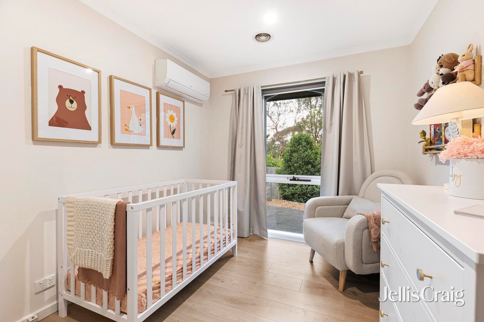 17 Thornton Court, Mooroolbark image 8