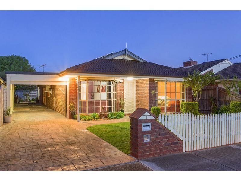 17 Thorpe Court, Altona Meadows image 1