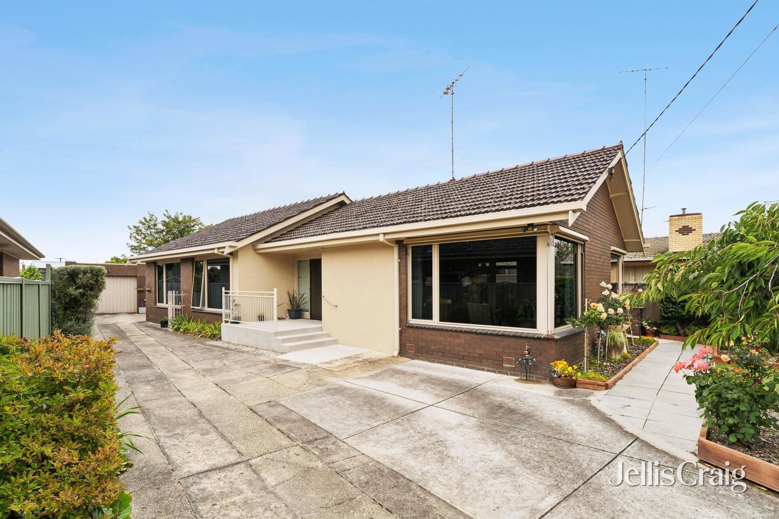 17 Towong Street, Alfredton image 19