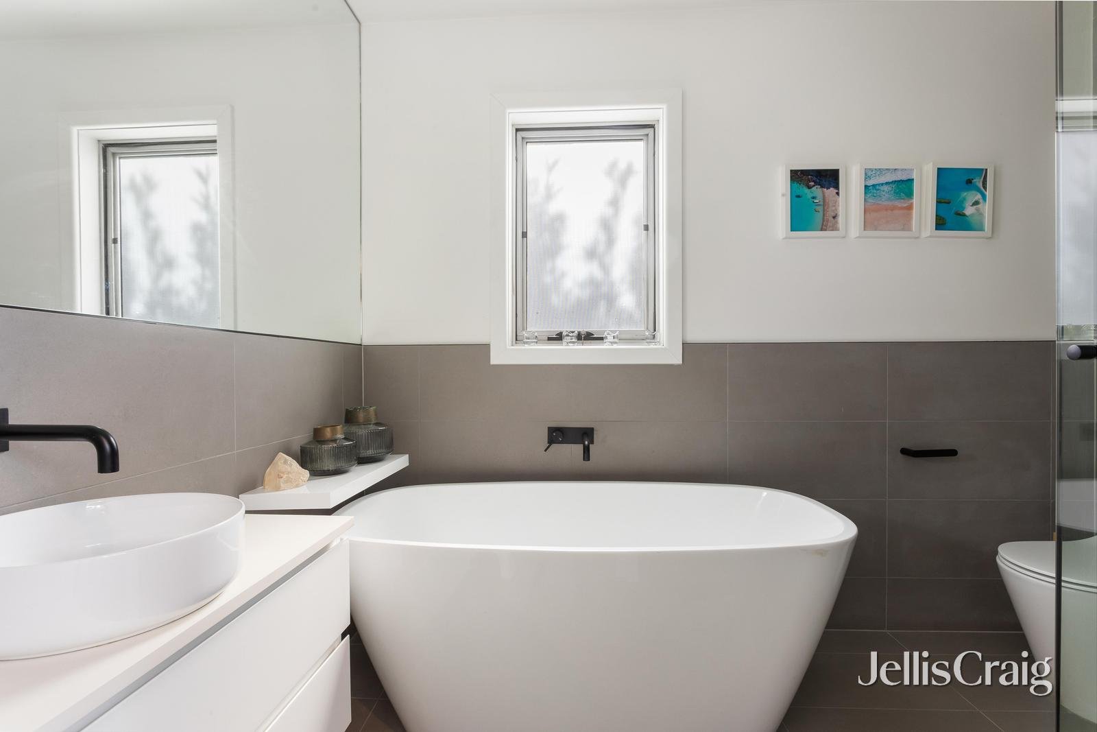1/7 Uonga Road, Bentleigh image 9