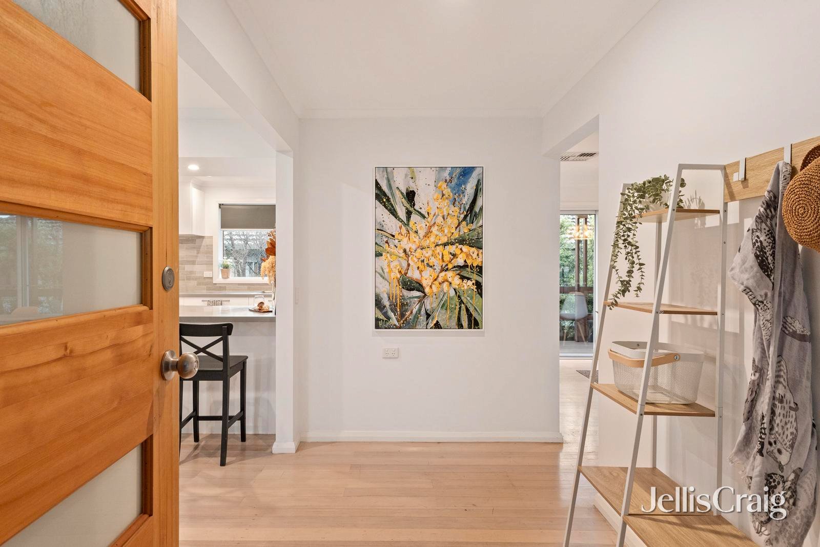 17 Valepark Drive, Donvale image 2