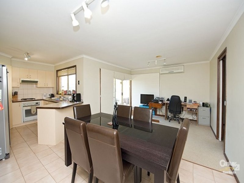 17 Victoria Street, Altona Meadows image 3
