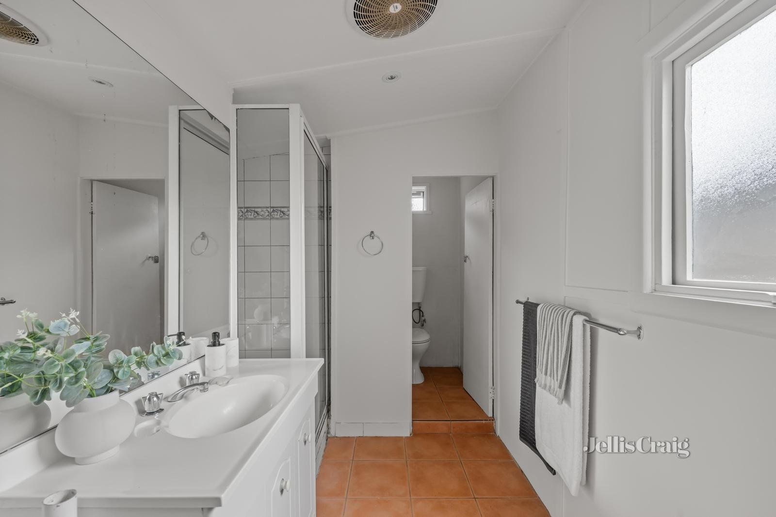 17 Wallace Street, Brunswick West image 8