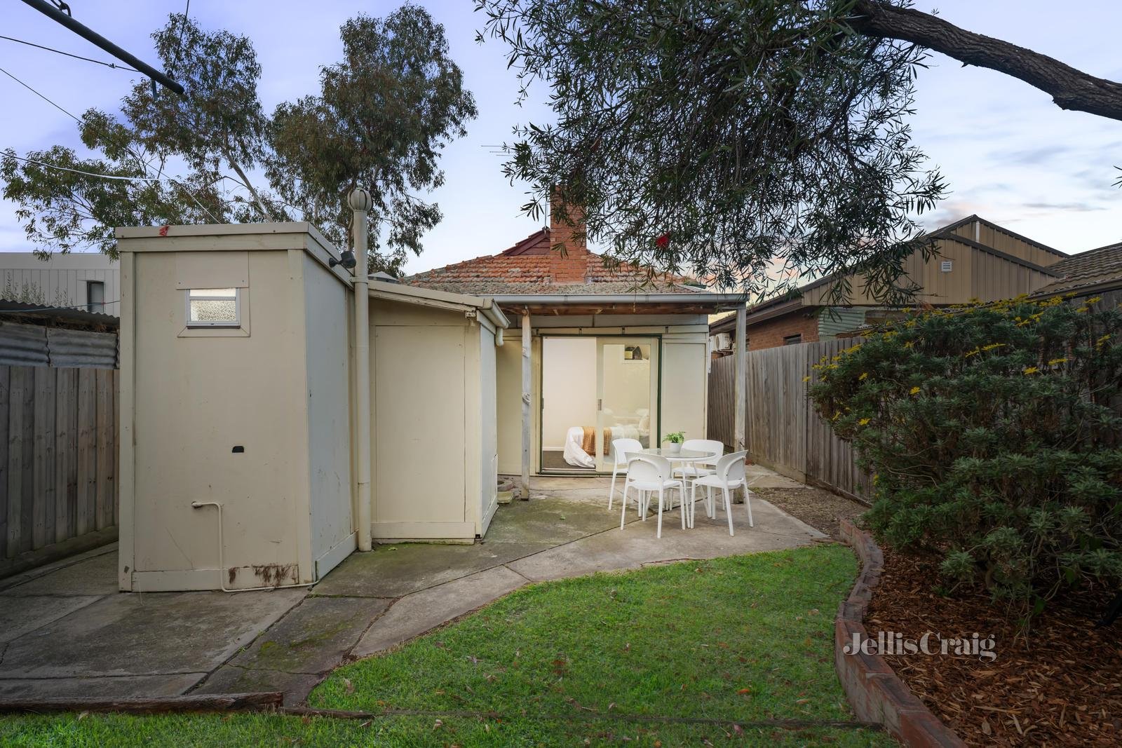 17 Wallace Street, Brunswick West image 11