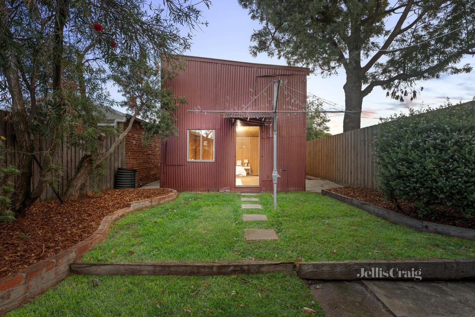 17 Wallace Street, Brunswick West image 13