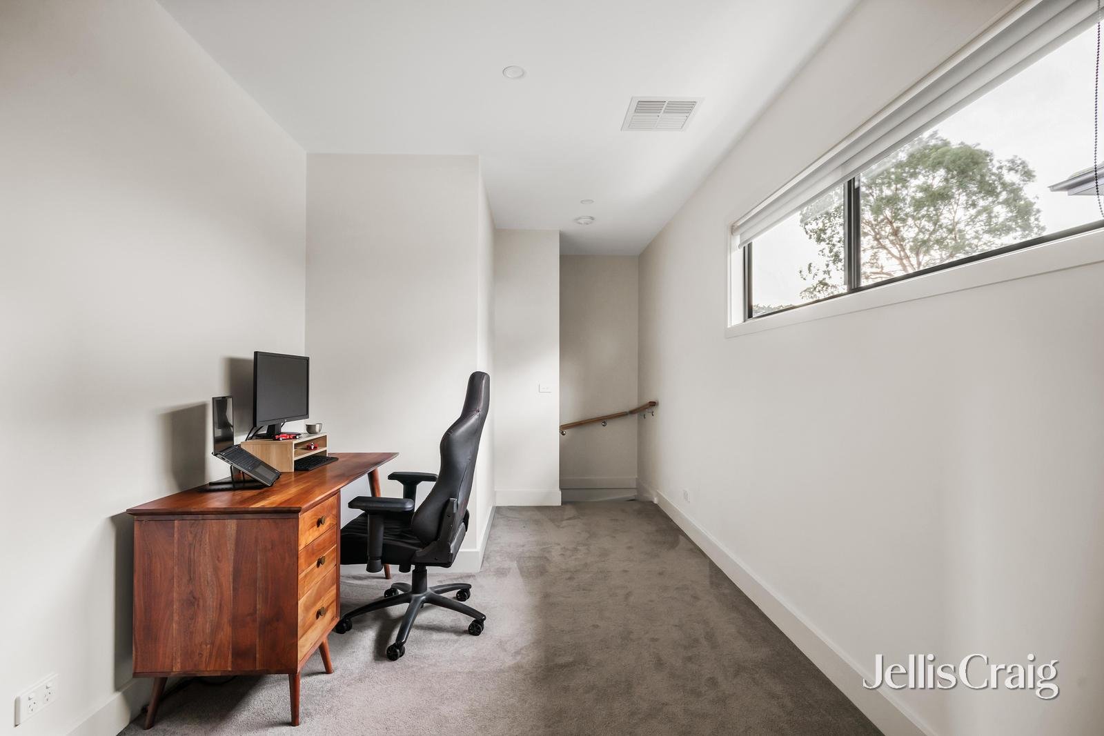 1/7 Walsh Street, Eltham image 6