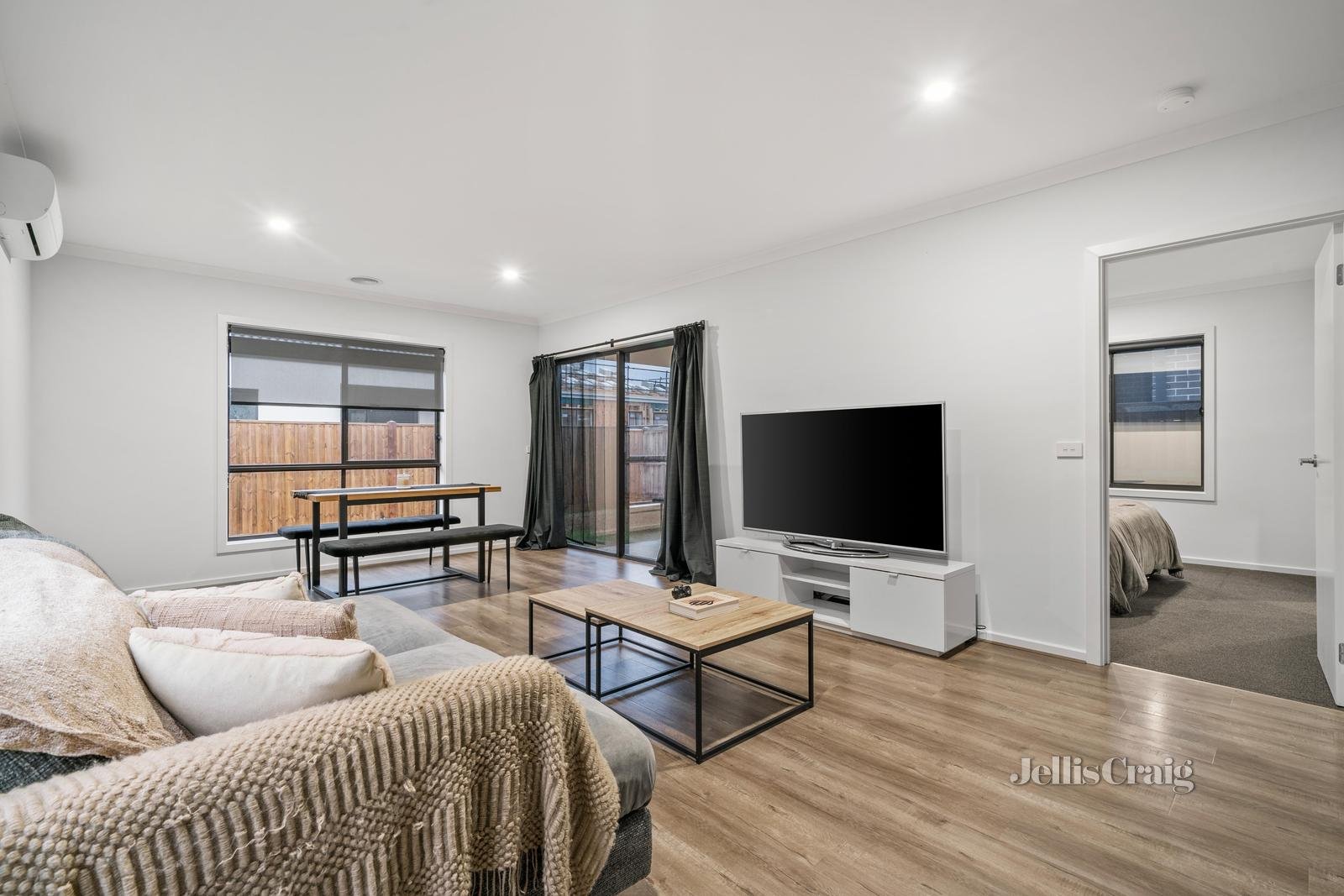 17 Waratah Street, Beveridge image 2