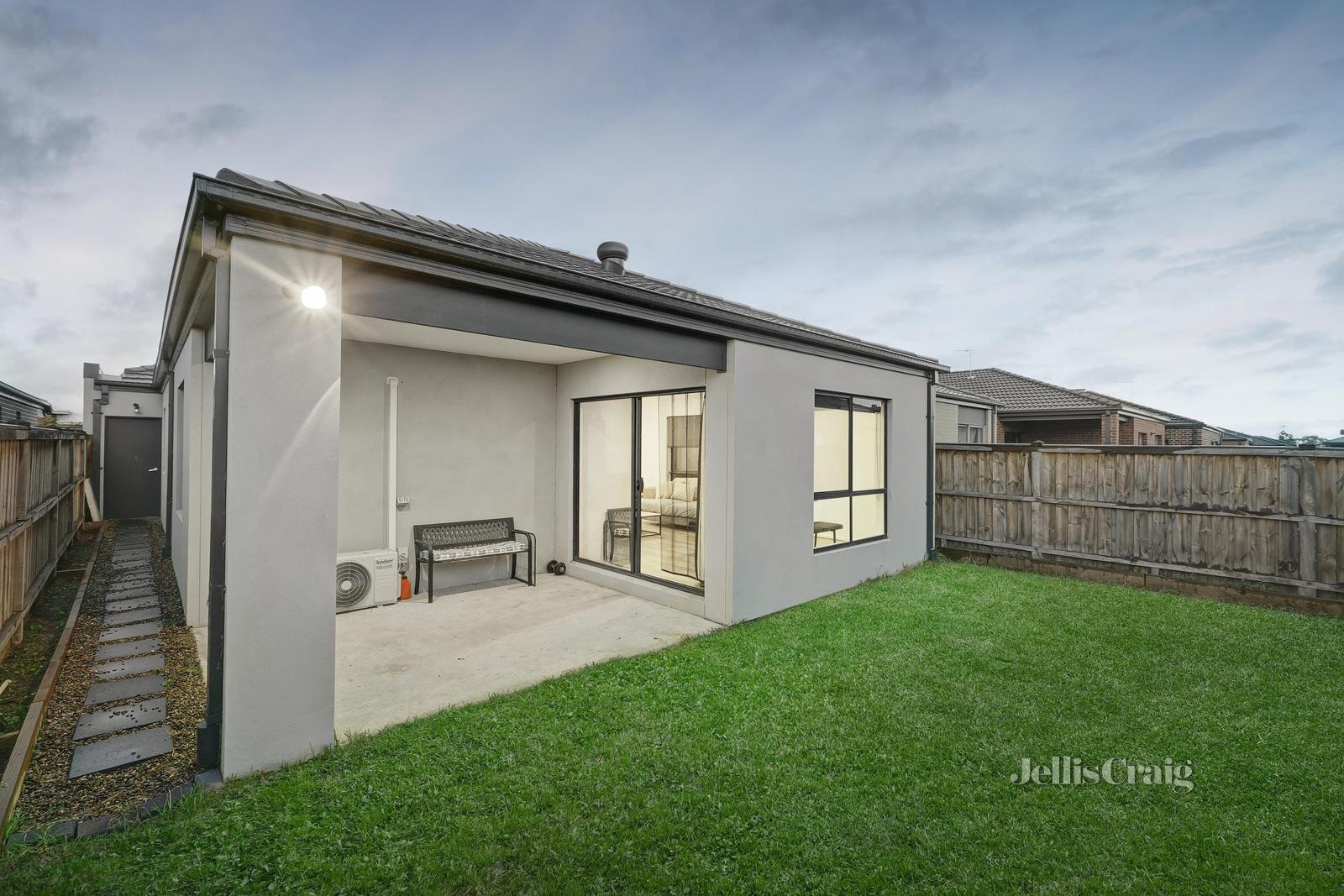 17 Waratah Street, Beveridge image 14