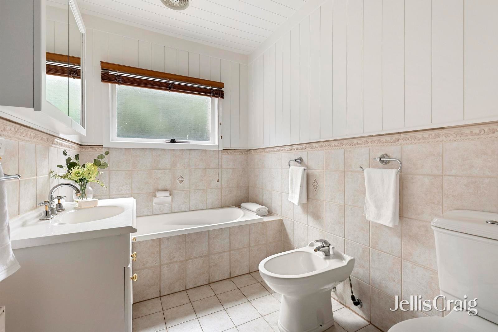 17 Warrick Street, Ascot Vale image 10