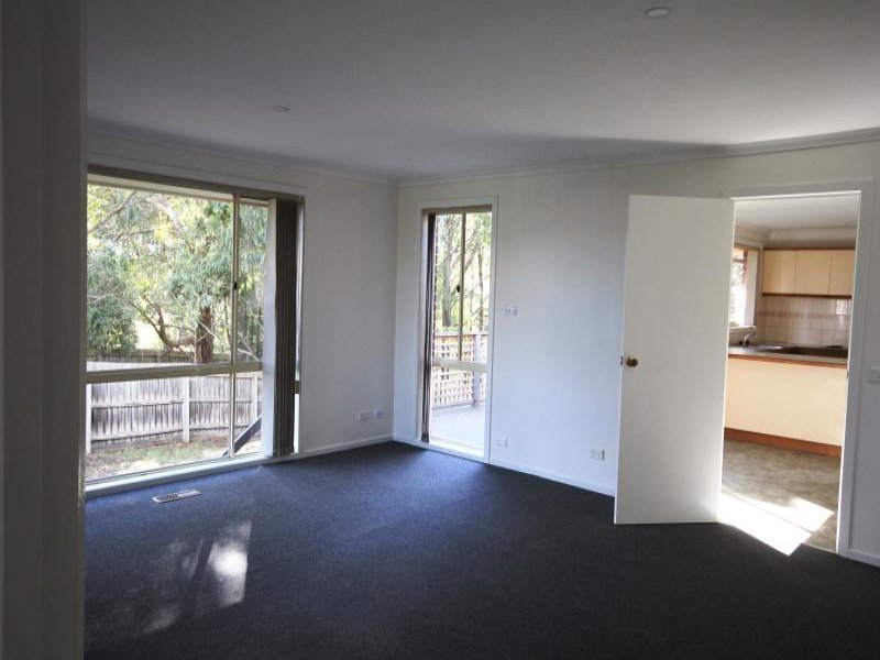 17 Wattletree Drive, Mount Helen image 8
