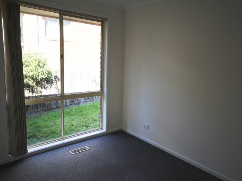 17 Wattletree Drive, Mount Helen image 15