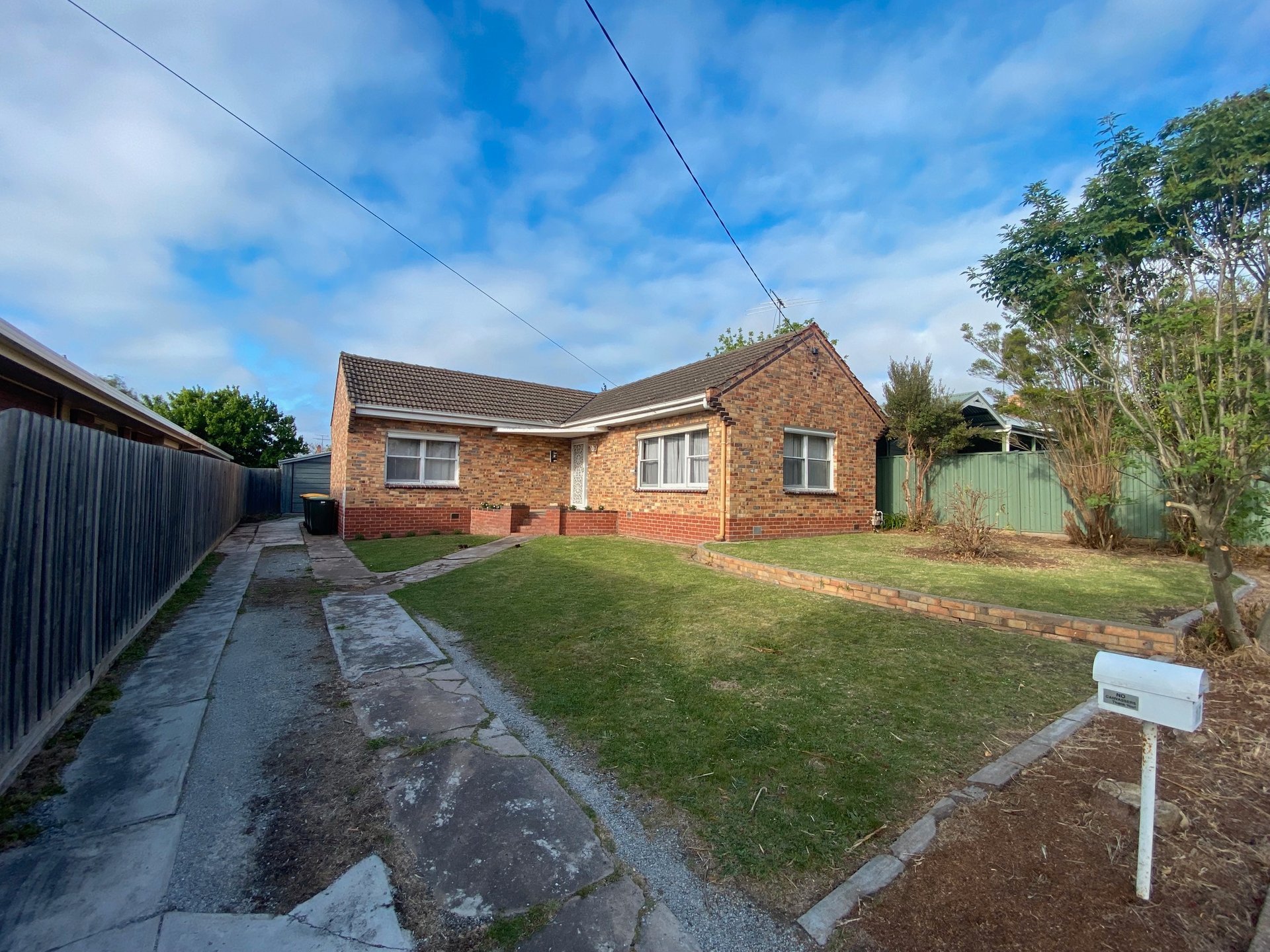 17 Weeroona Avenue, Hamlyn Heights image 8