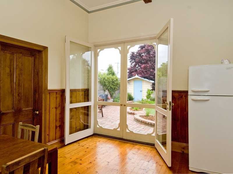17 Weller Street, Geelong West image 8