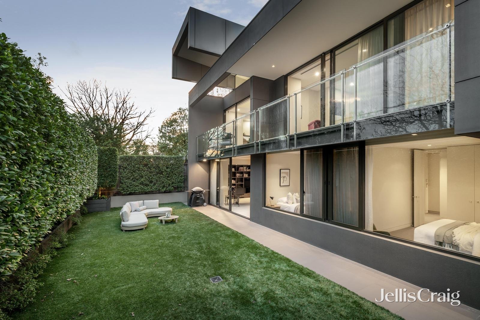 17 Whitelaw Court, Eaglemont image 11