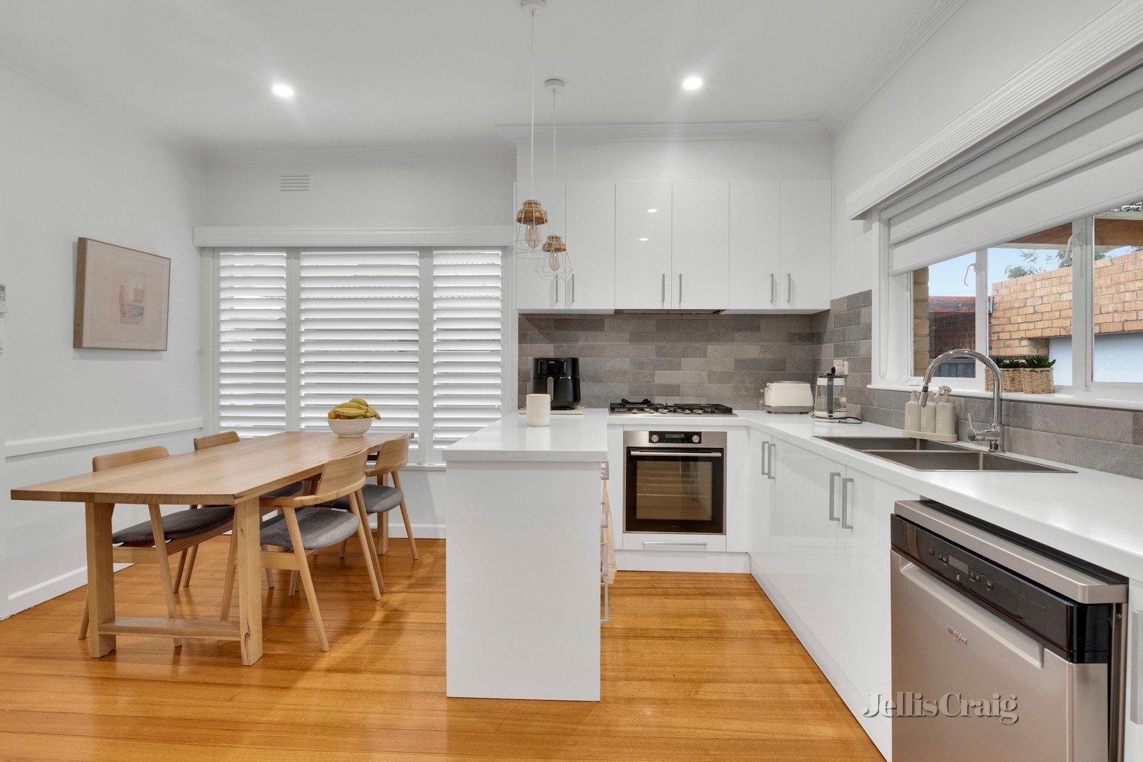 17 Wicklow Street, Pascoe Vale image 1