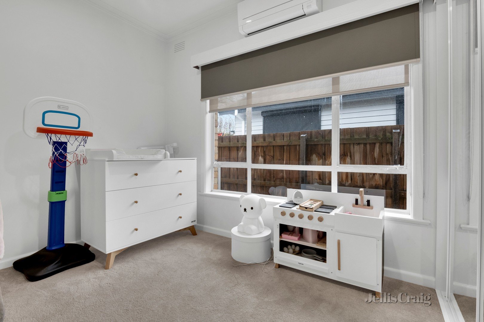 17 Wicklow Street, Pascoe Vale image 8