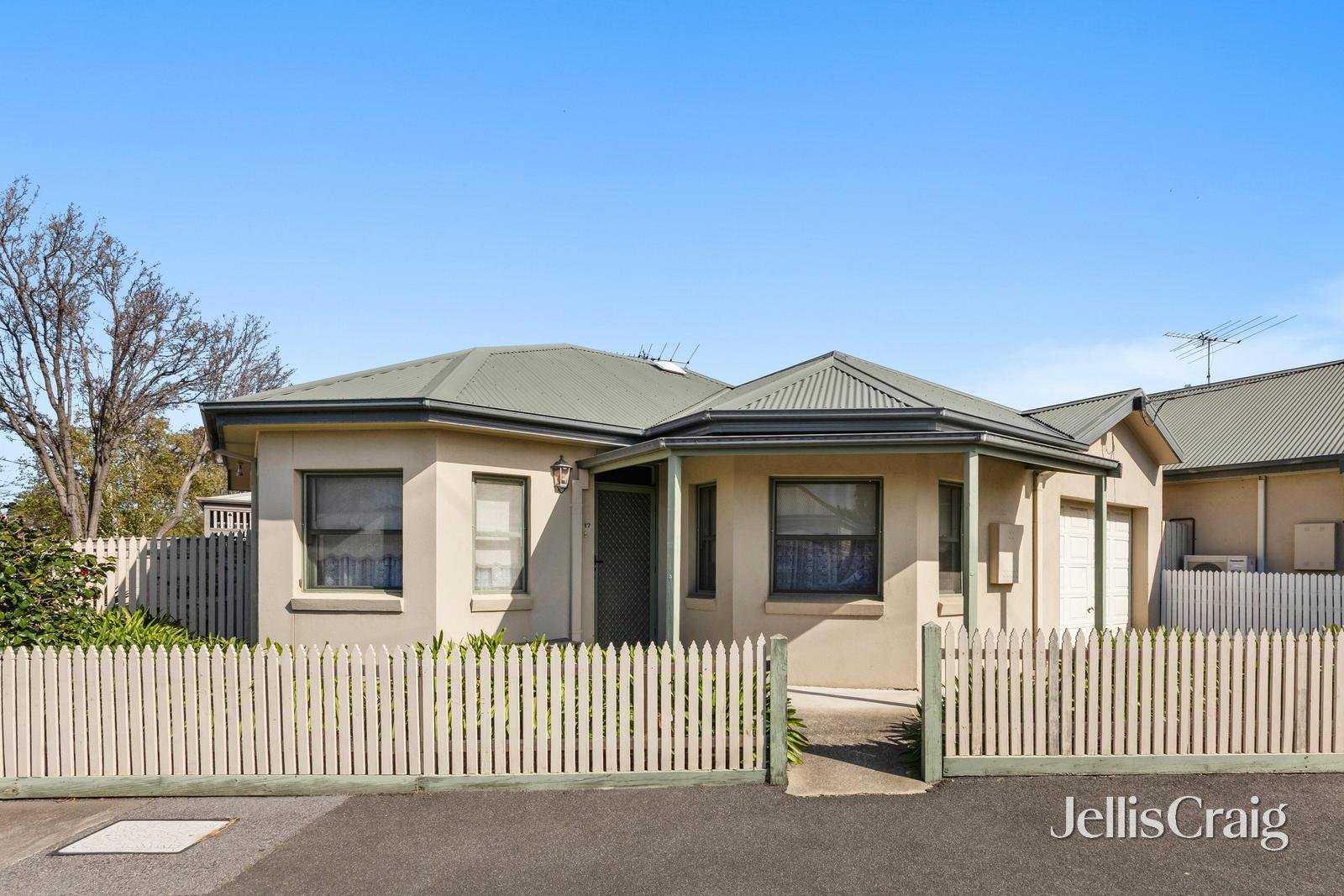 17 Wilkins Street, Newport image 1