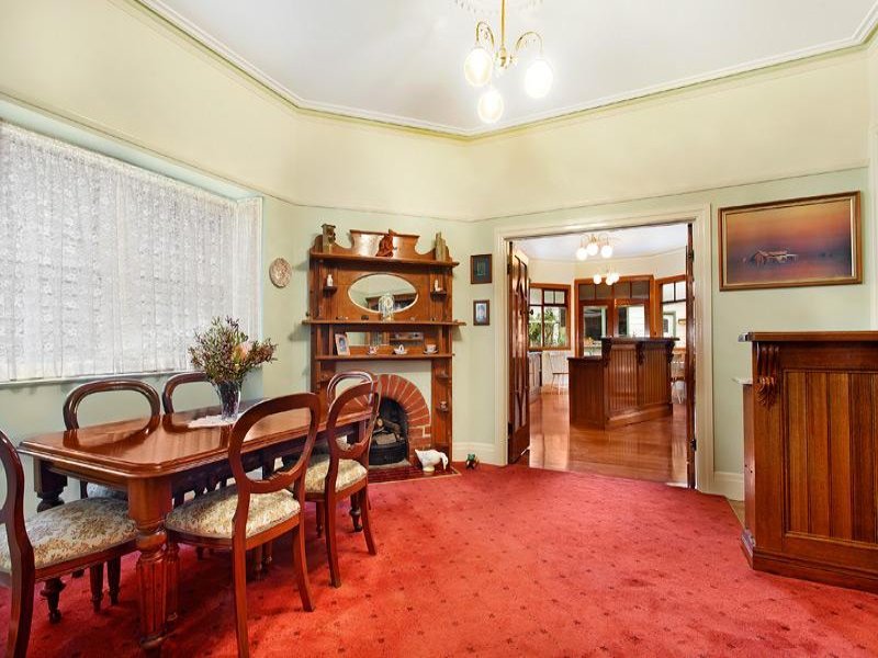 17 Wilson Street, Surrey Hills image 3