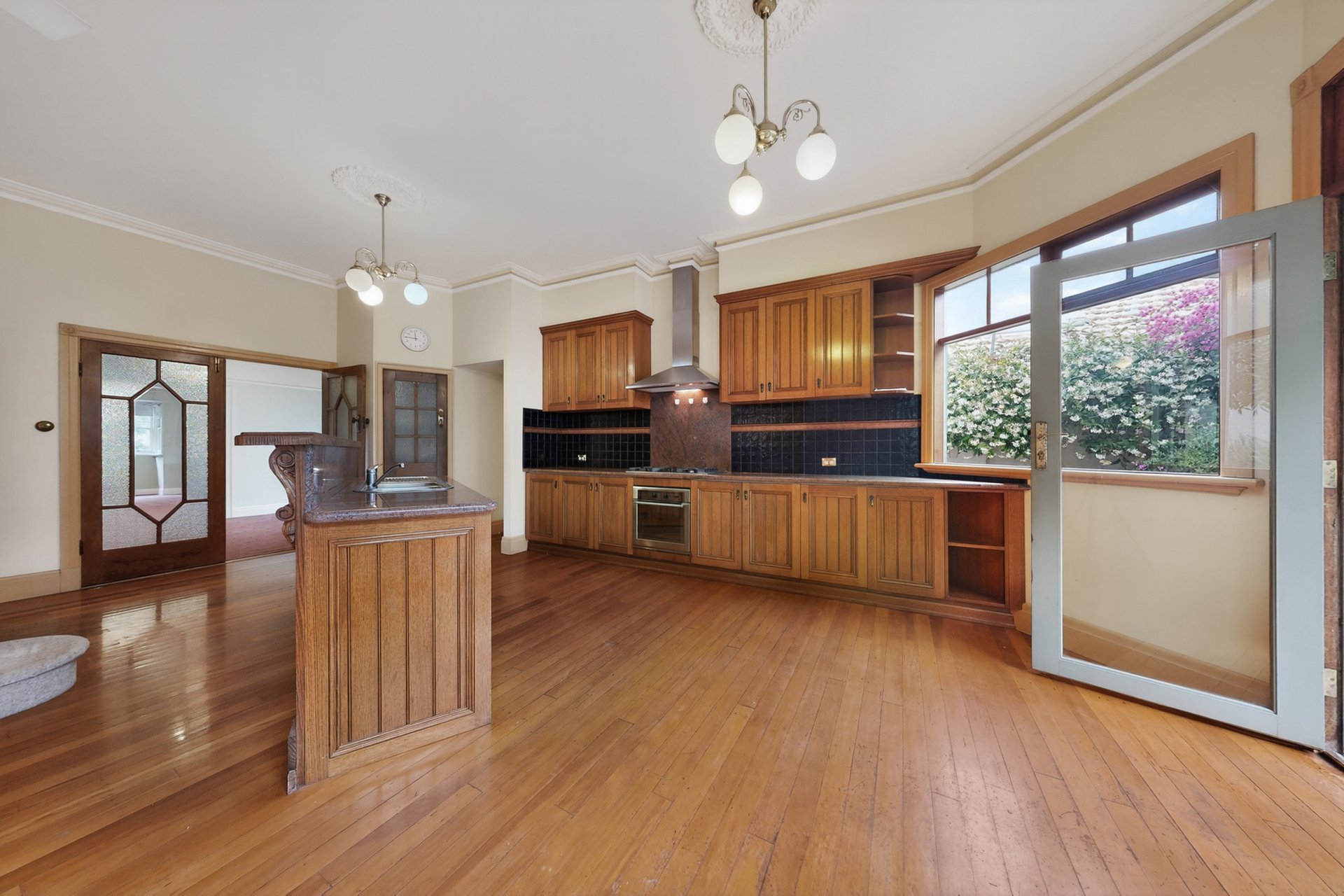 17 Wilson Street, Surrey&nbsp;Hills image 5