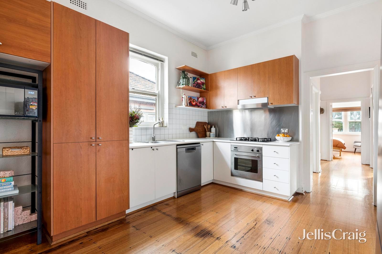 17 Woornack Road, Carnegie image 5