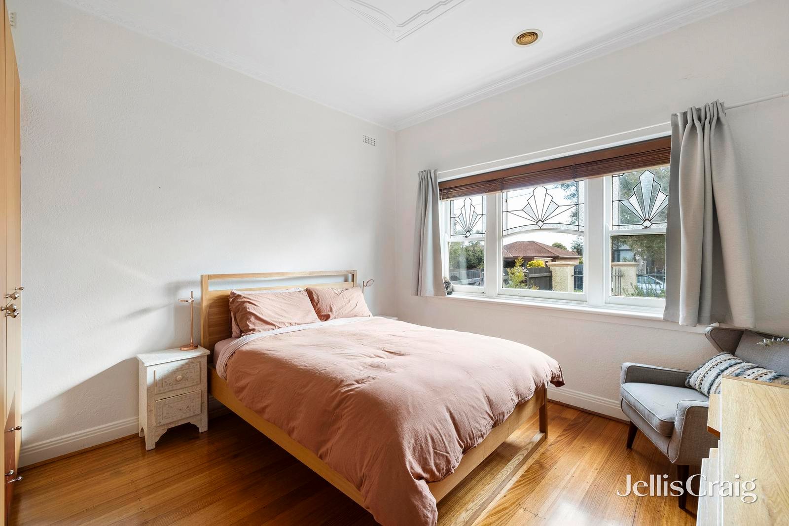 17 Woornack Road, Carnegie image 6