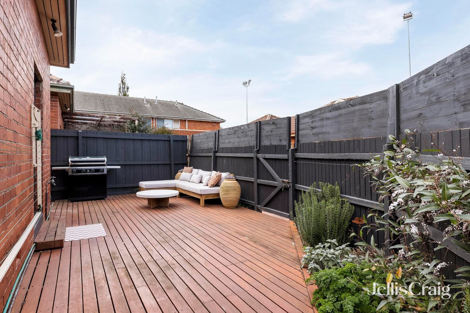 17 Woornack Road, Carnegie image 9