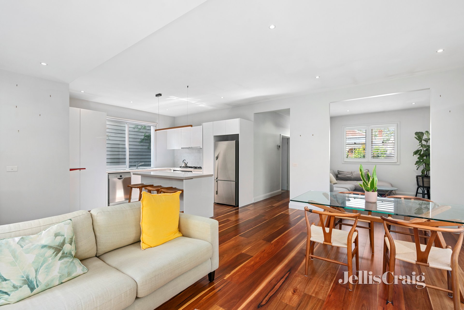 17 Wrights Terrace, Prahran image 2