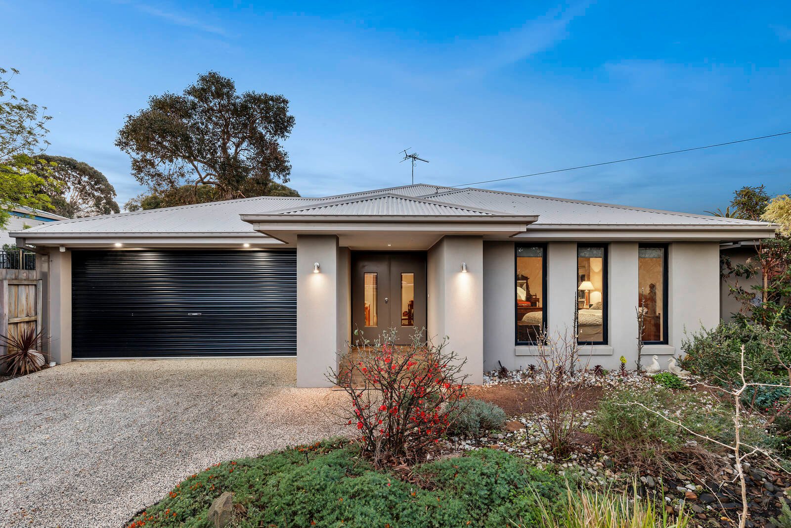 Property Gallery - Main Image