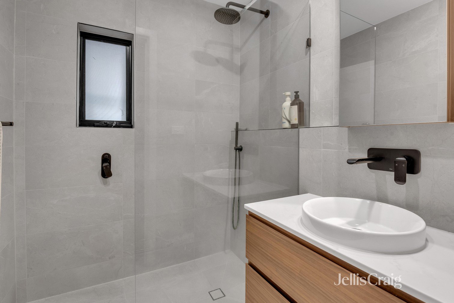 17 Yarrabin Street, Brunswick&nbsp;West image 12