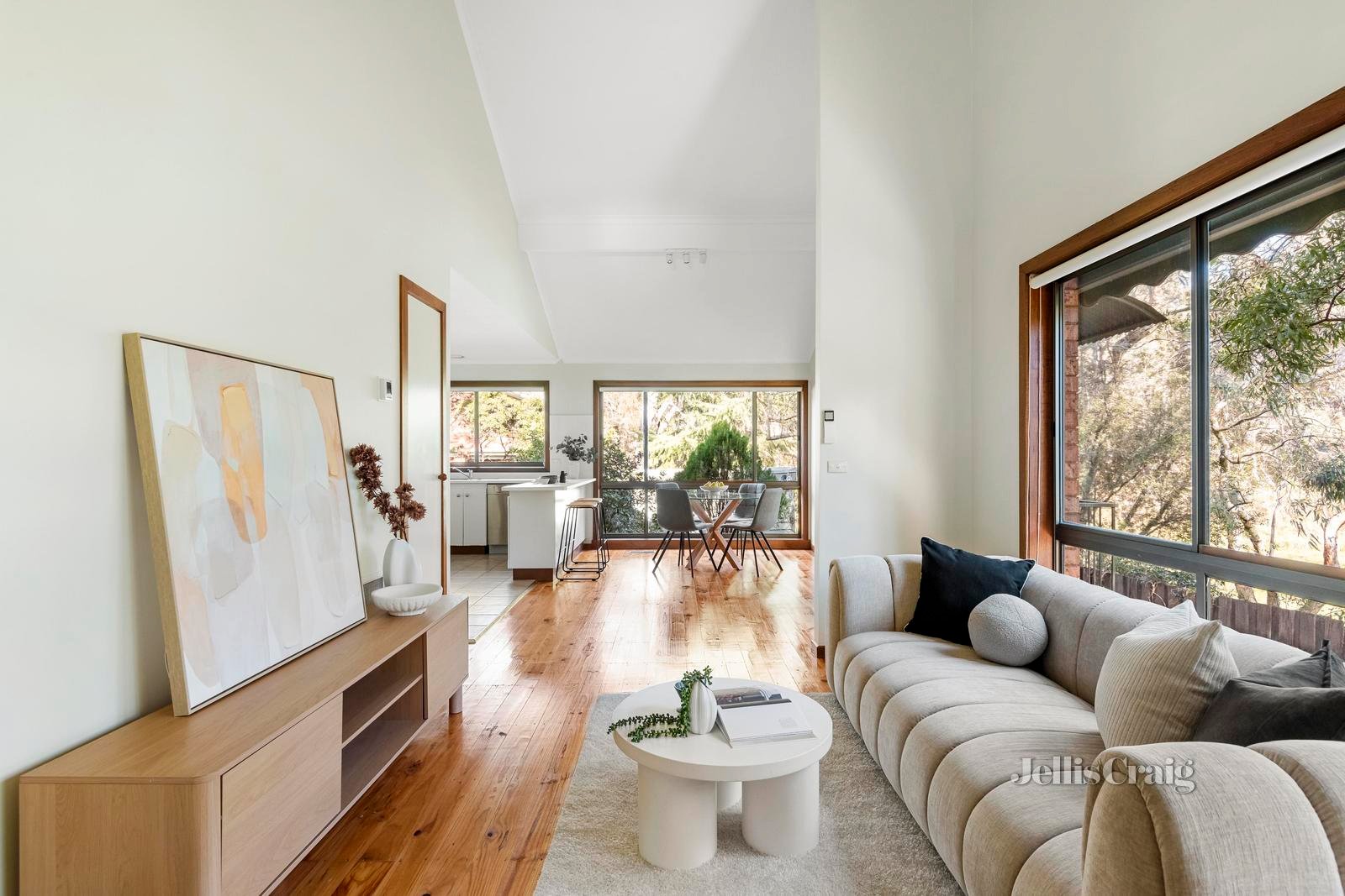 1/70-74 Graham Road, Viewbank image 2