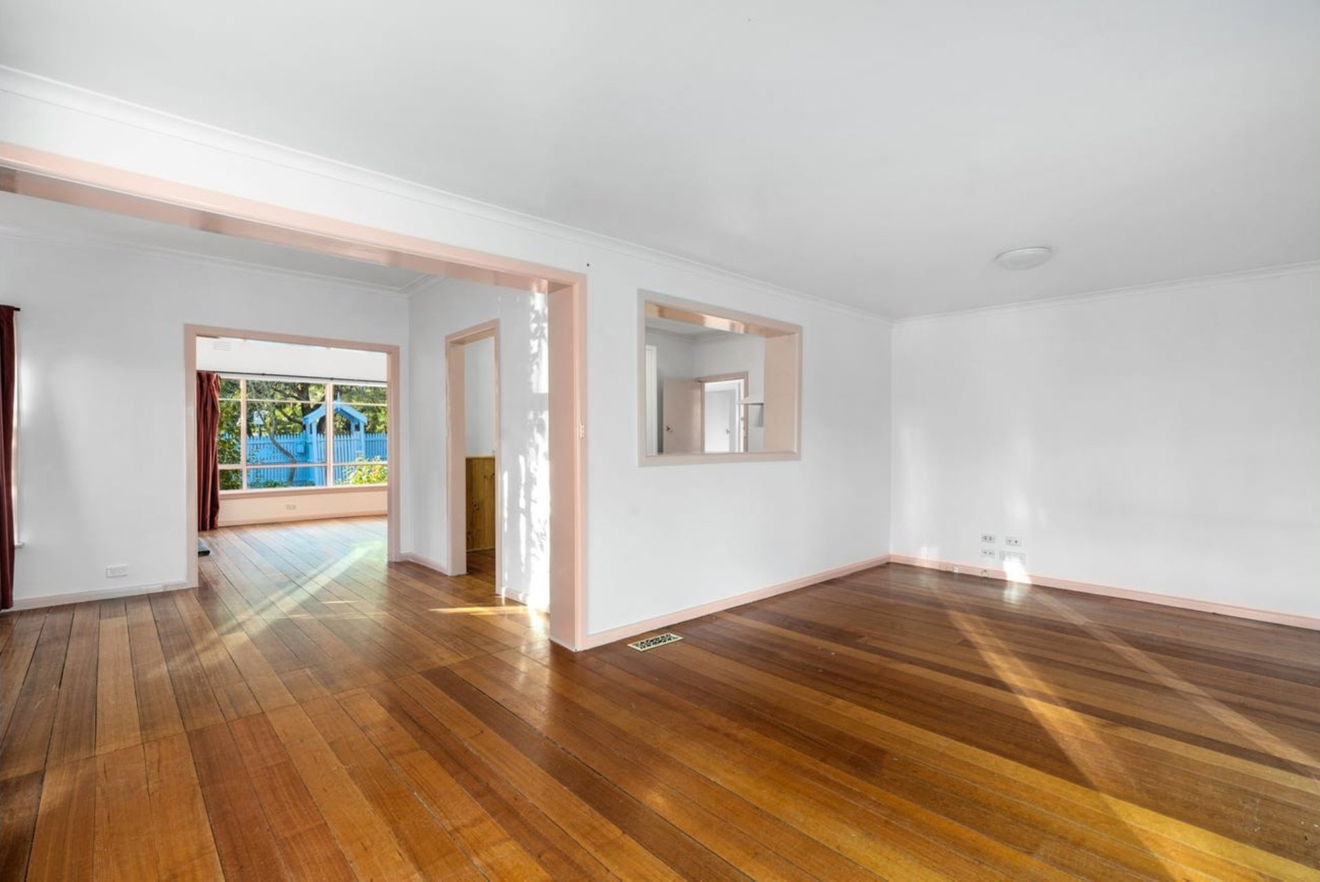 170 Lincoln Road, Croydon image 3