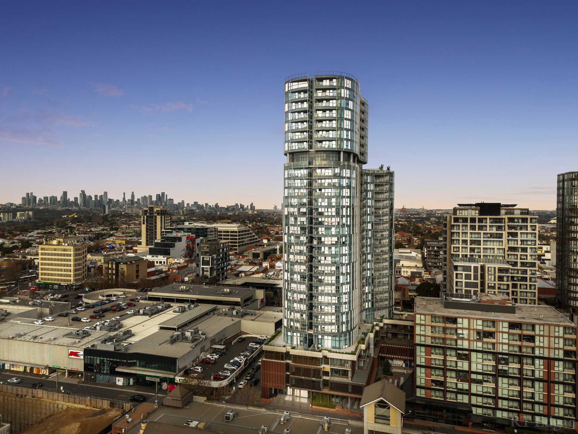 Property Gallery Thumbnail 13