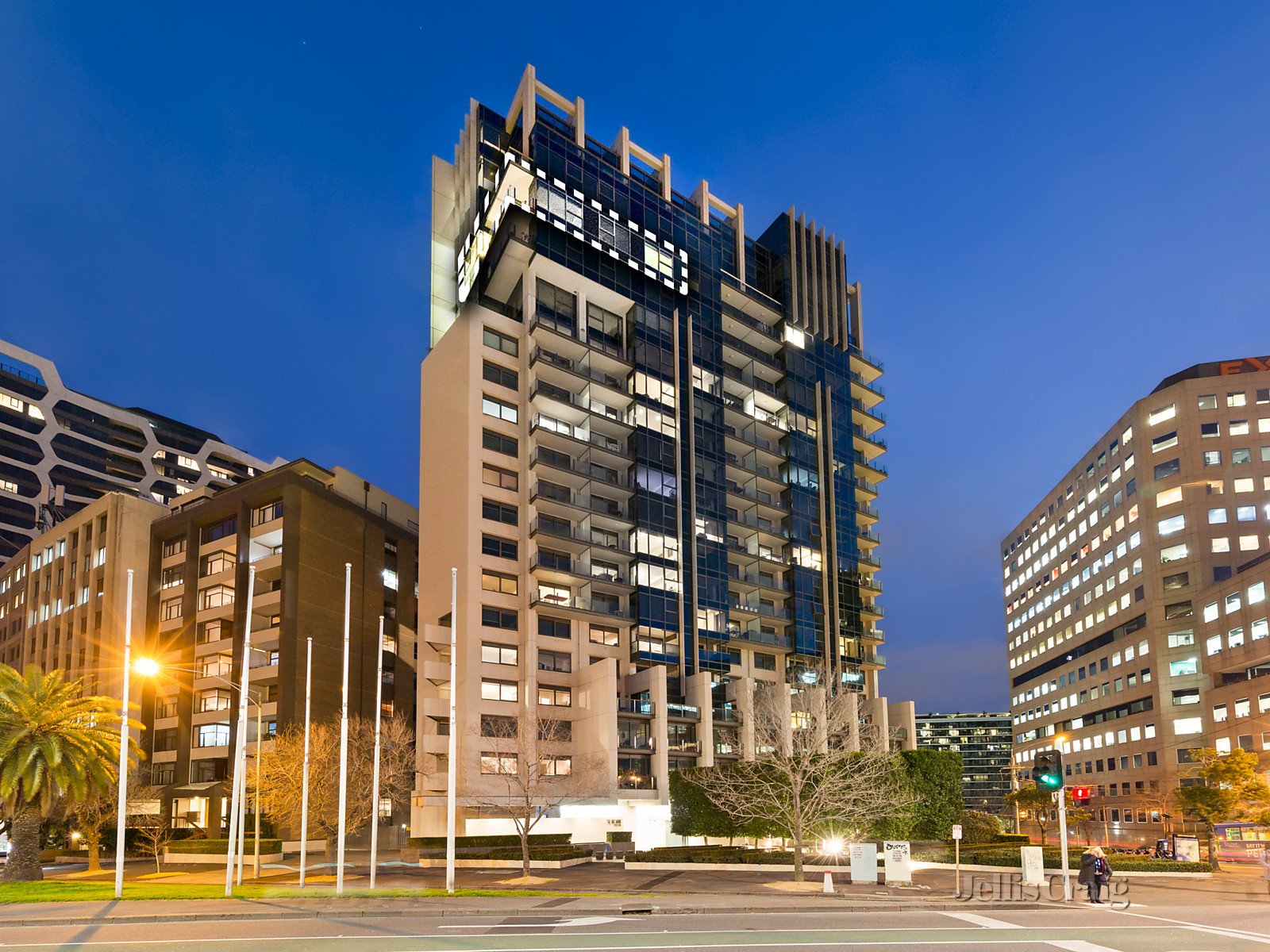 1705/2 Albert Road, South Melbourne image 2