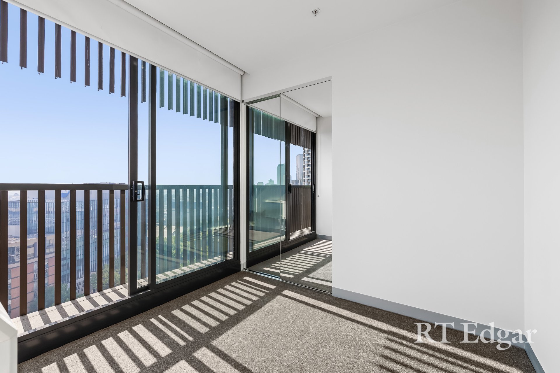 Property Gallery Thumbnail 4