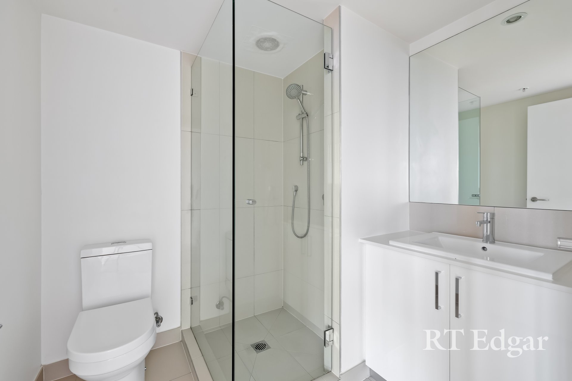 Property Gallery Thumbnail 5