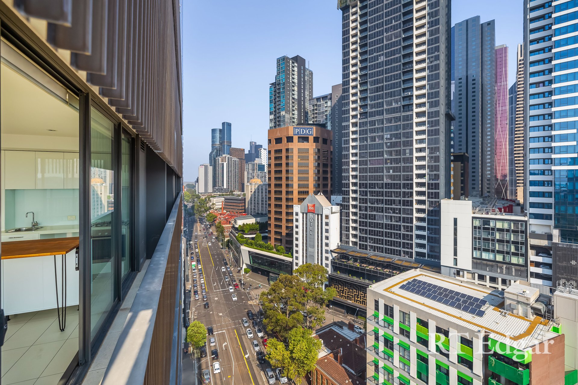 Property Gallery Thumbnail 3