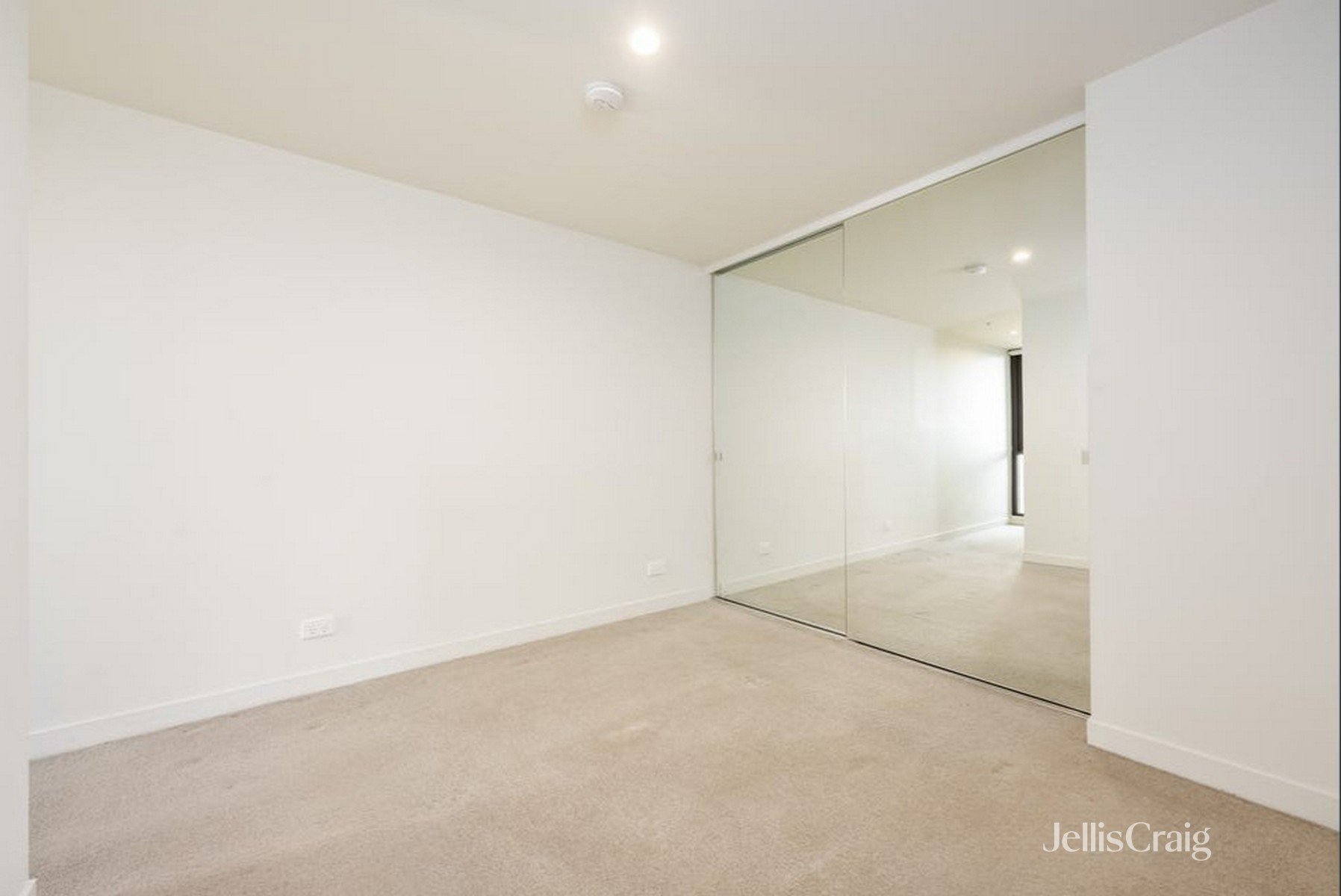 1706/182 Edward Street, Brunswick&nbsp;East image 3