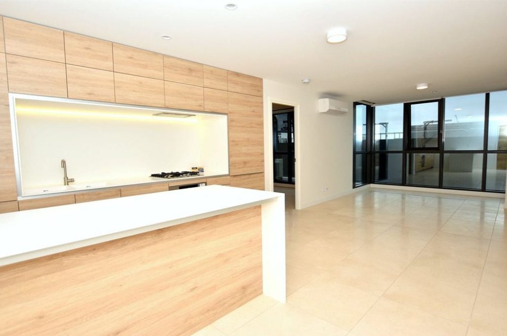 1709/12 Queens Road, Melbourne image 2