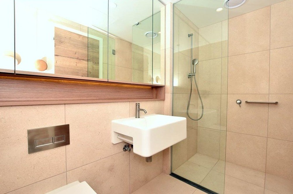 1709/12 Queens Road, Melbourne image 4