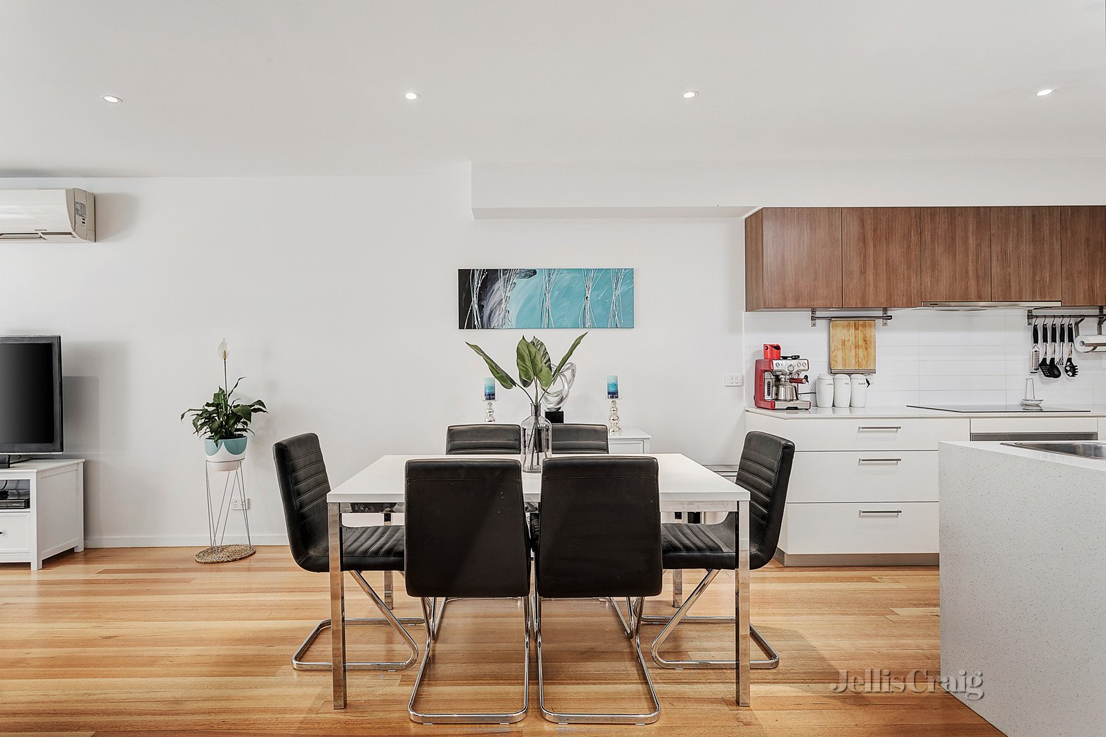 17/1-7 Colebrook Street, Brunswick image 8