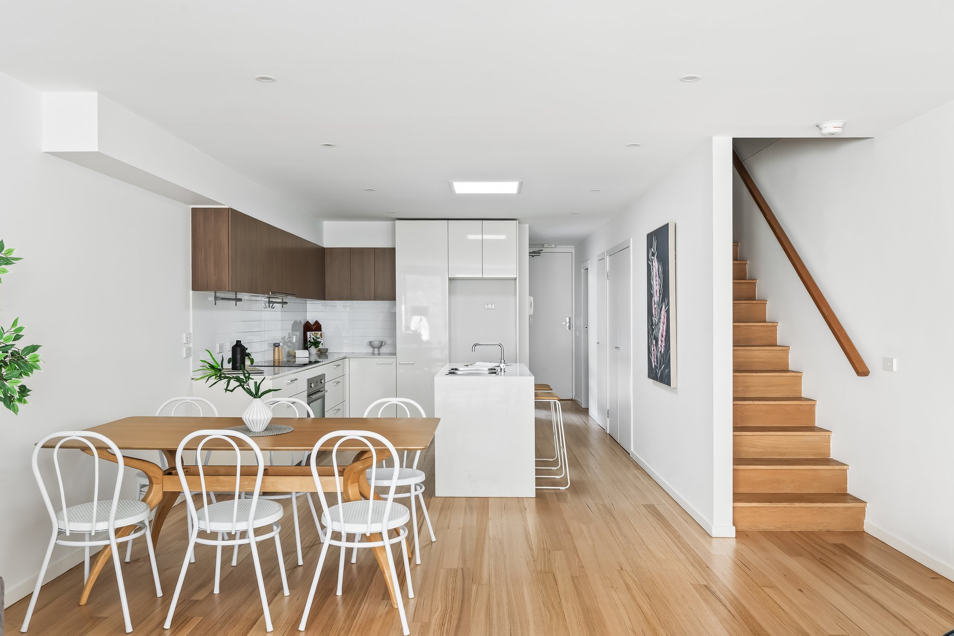 Property Gallery - Main Image