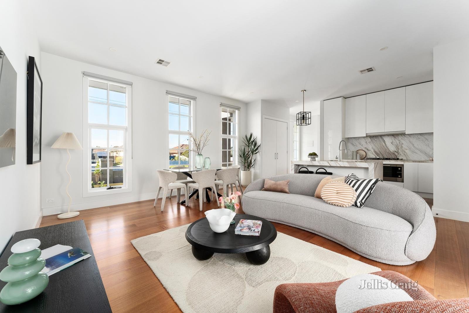 1/71 Derby Street, Pascoe Vale image 2