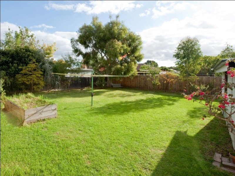 171 Station Street, Box Hill South image 5