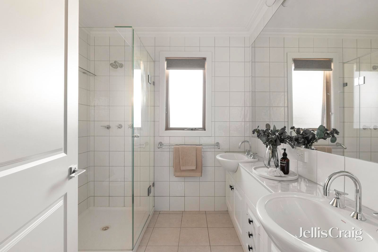 1/71 Wattle Valley Road, Canterbury image 11