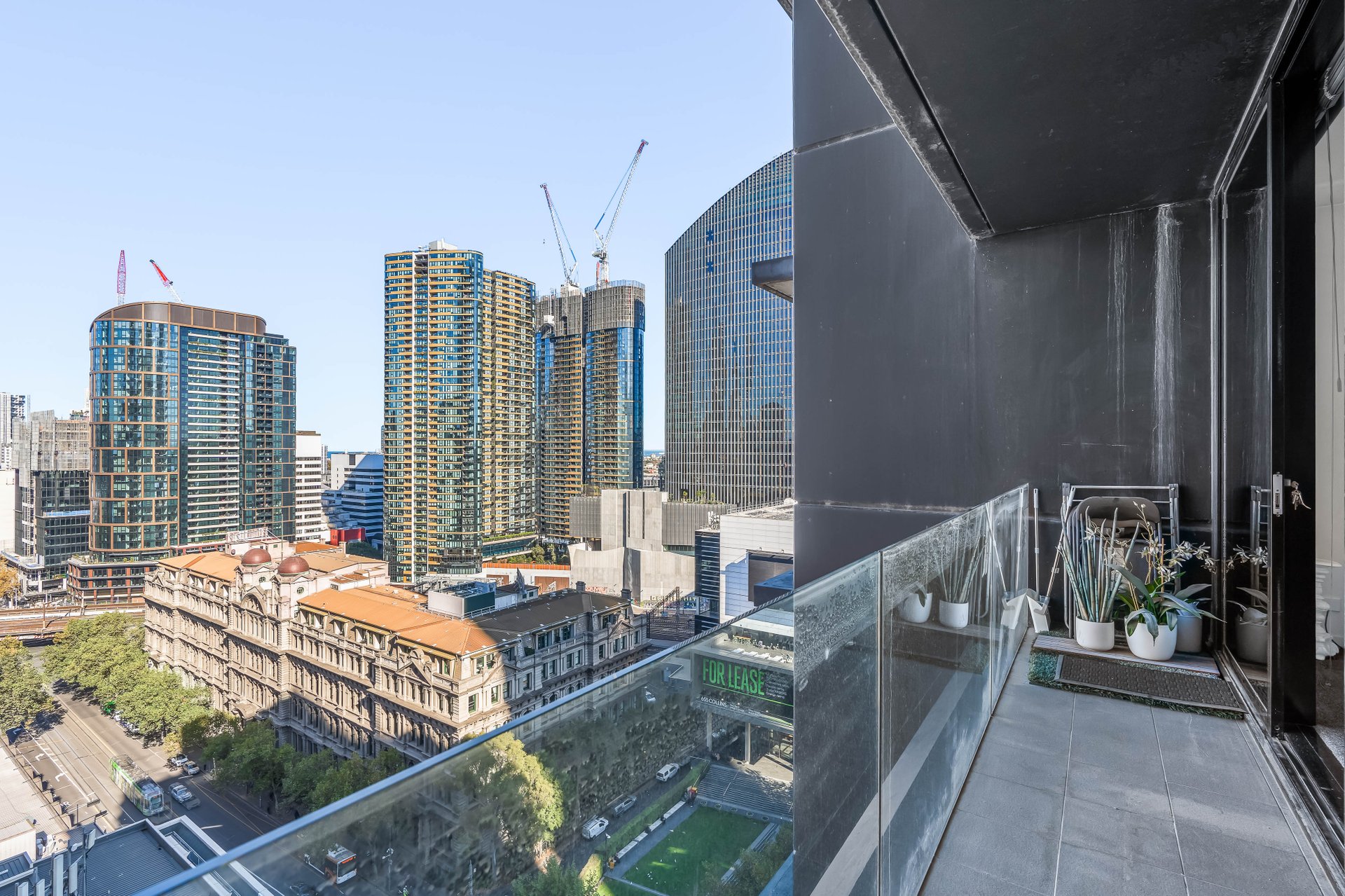 1712/620 Collins Street, Melbourne image 8